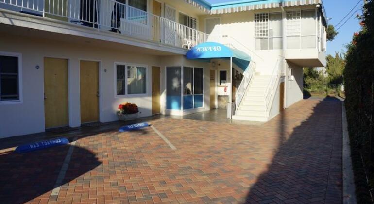 Ocean Lodge Santa Monica Beach Hotel - Photo2
