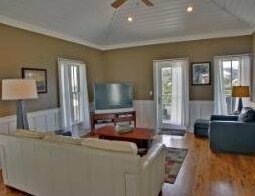Vinings - 8 - Photo3