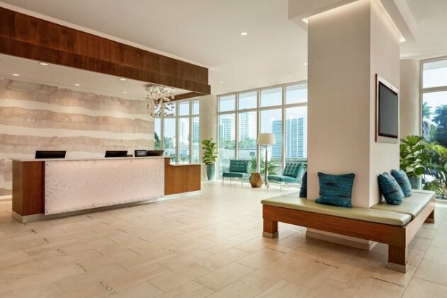 Embassy Suites By Hilton Sarasota - Photo4
