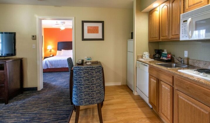 Homewood Suites by Hilton Sarasota - Photo5