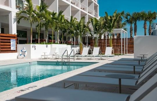 The Sarasota Modern a Tribute Portfolio Hotel