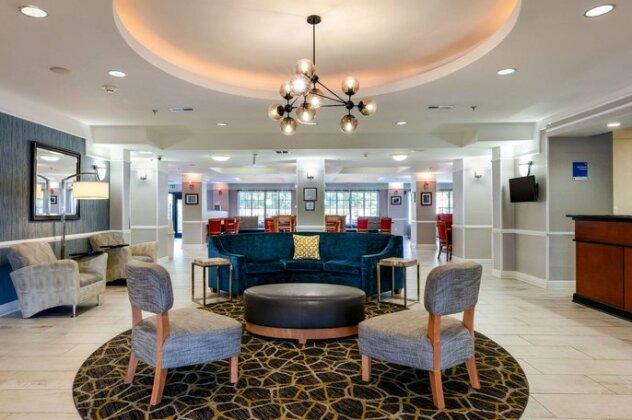 Comfort Inn & Suites Savannah Airport - Photo5