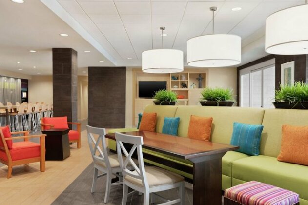 Home2 Suites By Hilton Savannah Airport - Photo3