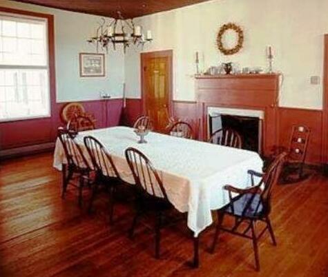 The Inn at Bingham School - Photo2
