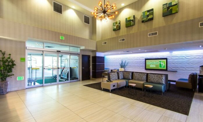 Holiday Inn Scottsdale North- Airpark - Photo4
