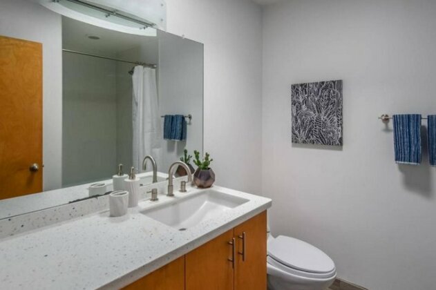 Modern 2BR by Old Town 8 by WanderJaunt - Photo4