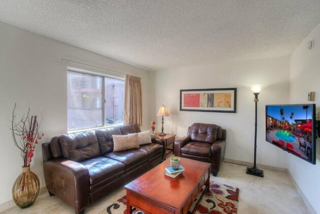 Scottsdale 233 - One Bedroom Apartment - Photo3