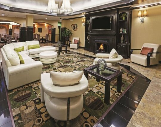 La Quinta Inn & Suites Searcy - Photo5