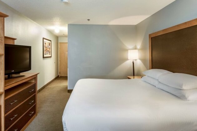 Red Lion Inn & Suites Seaside - Photo5