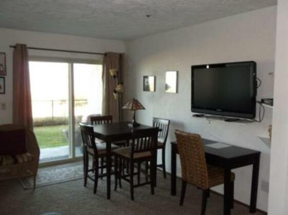 RedAwning Seaside Beach Club 106 - Photo2