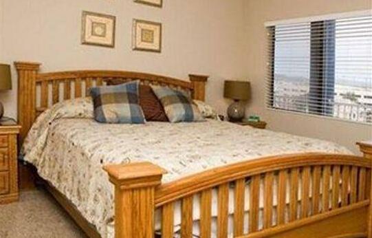 Sand & Sea Resort Condominiums - Photo4