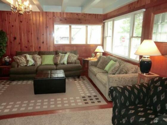 Seaside Manor - Photo4