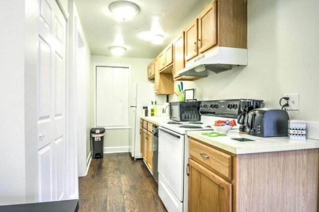 Renovated Studio in heart of Capitol Hill-Apt D - Photo2