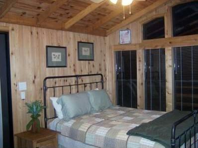 Ranch Champagne Cabins - Photo5