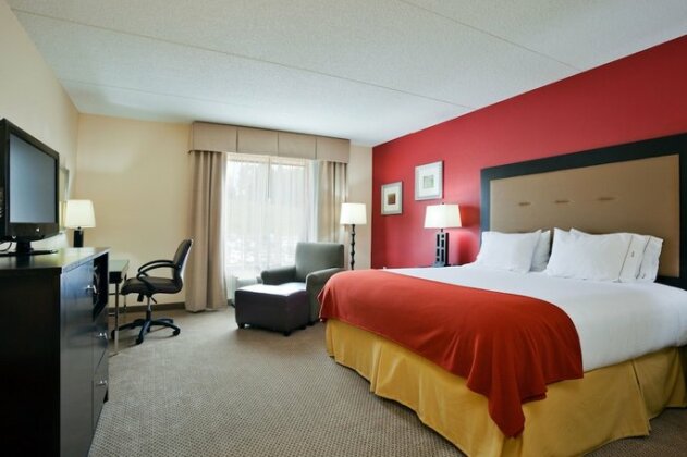 Holiday Inn Express Hotel & Suites Kodak East-Sevierville - Photo4