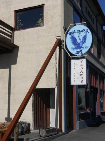 A Swan Nest Inn - Photo4
