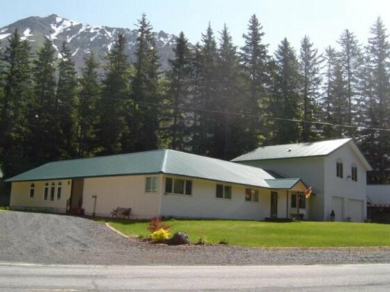 Camai House Guest Suite - Photo2