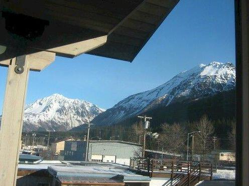 Murphy's Alaskan Inn - Photo2