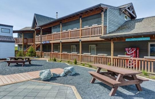 Safari Lodge Seward - Photo3