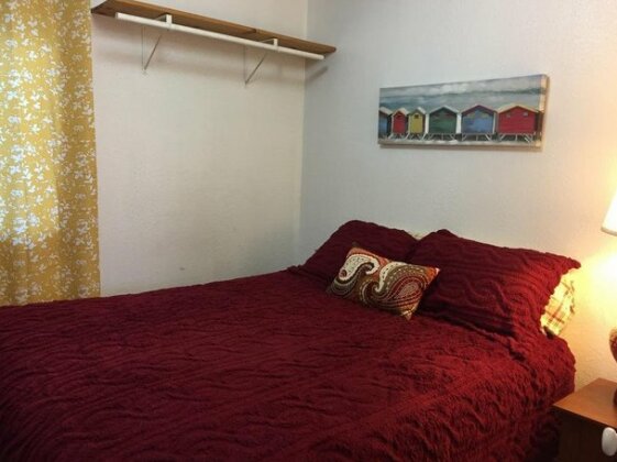 The Tides Inn Seward - Photo2