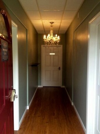 Trailhead Lodging - Photo2