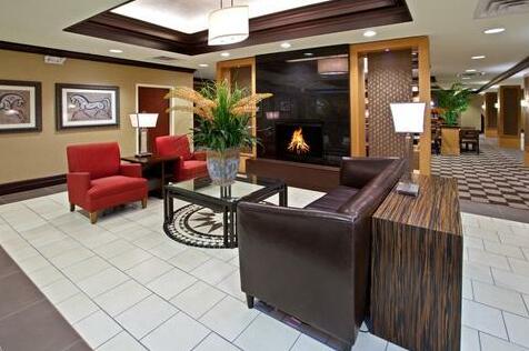 Holiday Inn Express & Suites Seymour - Photo4