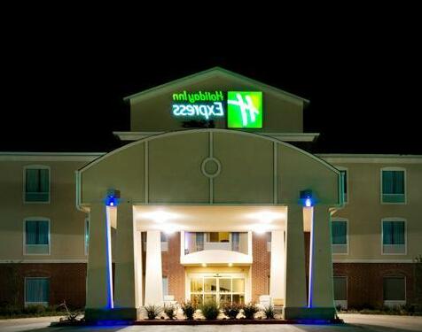 Holiday Inn Express Hotel & Suites Shamrock North - Photo3