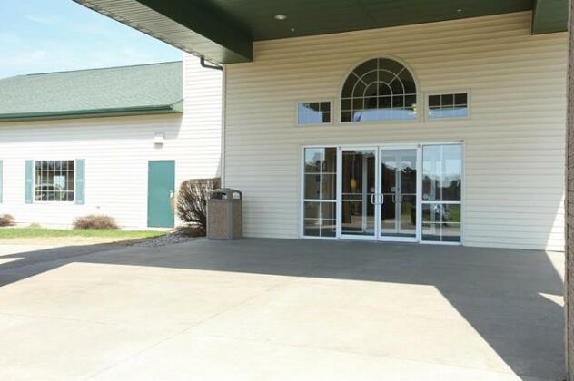 Boarders Inn and Suites Shawano - Photo3