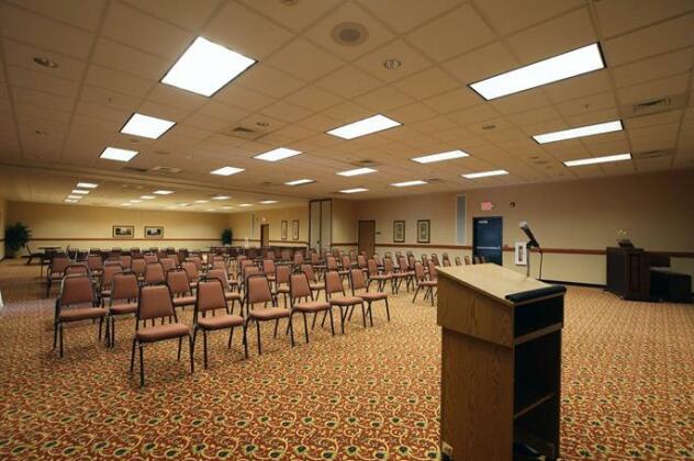 Boarders Inn and Suites Shawano - Photo5