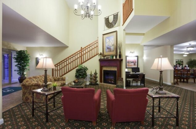 Grandstay Residential Suites Hotel - Sheboygan - Photo2