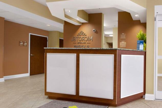 Microtel Inn & Suites by Wyndham Shelbyville - Photo2