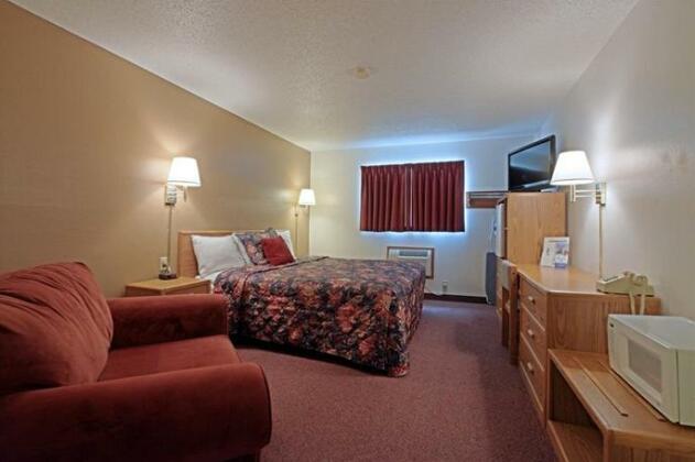 Americas Best Value Inn and Suites Sidney - Photo3