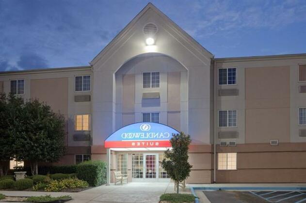 Candlewood Suites Sidney - Photo2