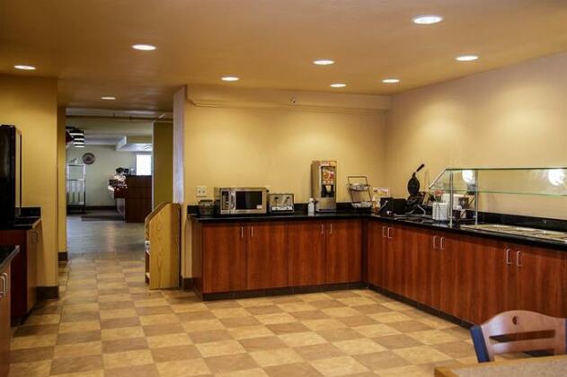 Richland Inn and Suites - Photo2