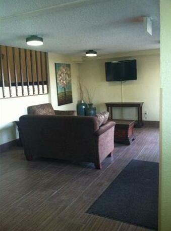 Richland Inn and Suites - Photo3