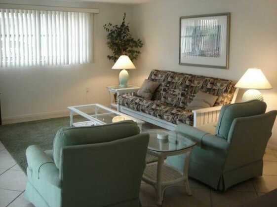 Island House Beach Resort 15S - Photo3
