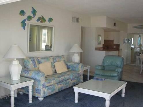 Island House Beach Resort 3N - Photo4