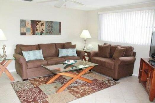 Island House Beach Resort 8 - Photo4