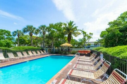 Tropical Beach Resorts - Sarasota