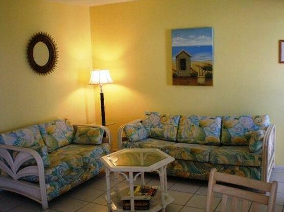 Tropical Breeze Resort Siesta Key - Photo4