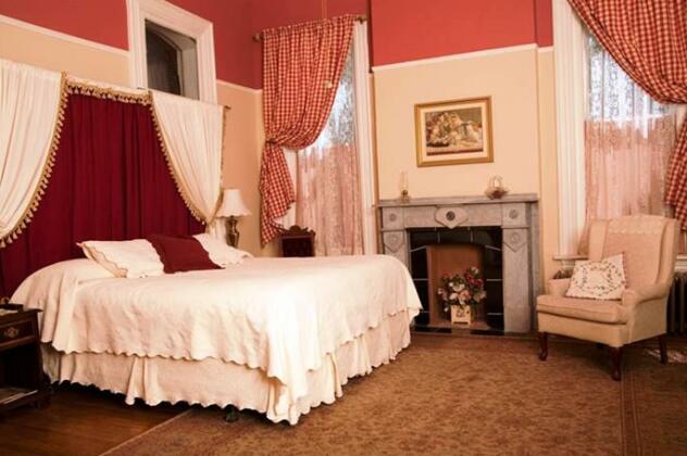 Inn On Broadway Silver City - Photo5