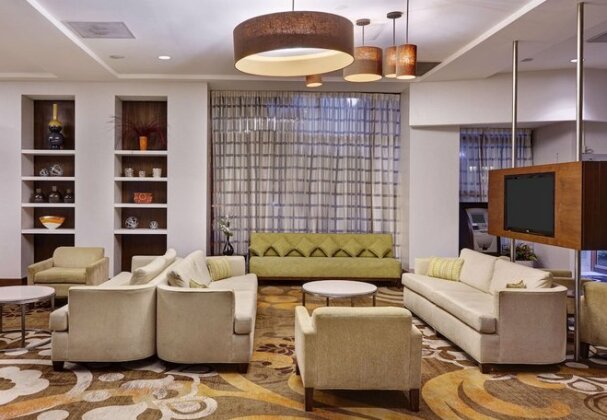 DoubleTree by Hilton Silver Spring - Photo3
