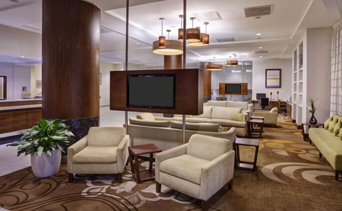 DoubleTree by Hilton Silver Spring - Photo4