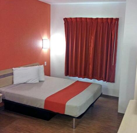 Motel 6 Sinton - Photo5