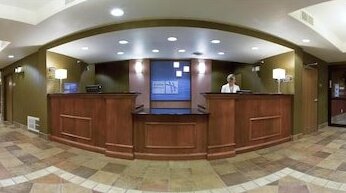 Holiday Inn Express & Suites Sioux Center - Photo4