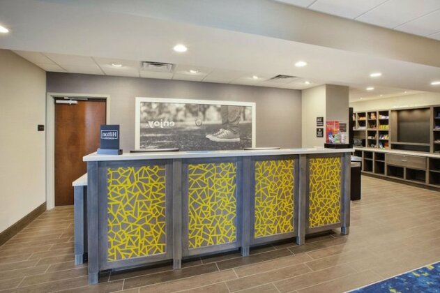Hampton Inn & Suites By Hilton Southwest Sioux Falls - Photo5