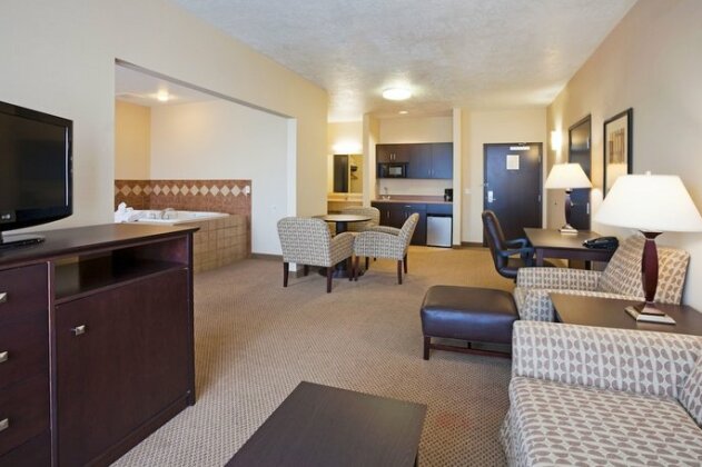 Holiday Inn Express Hotel & Suites Sioux Falls-Brandon - Photo5