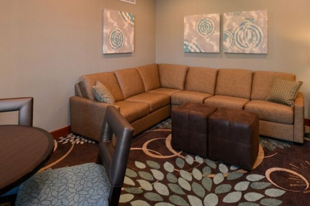Staybridge Suites Sioux Falls at Empire Mall - Photo4