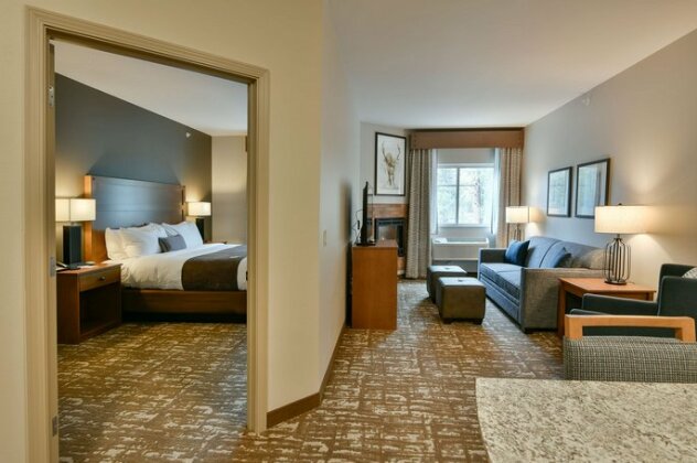GrandStay Hotel & Suites Sisters Oregon - Photo5