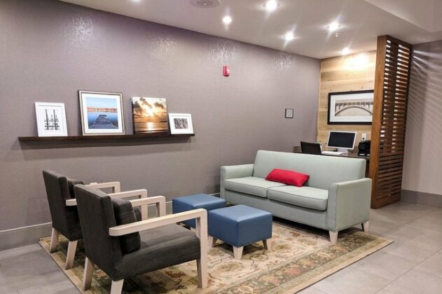 Comfort Inn & Suites Slidell - Photo4
